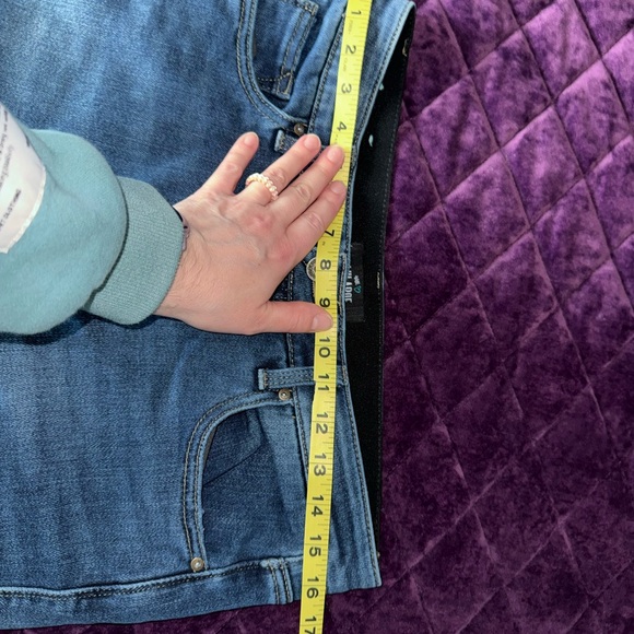 LuLaRoe Women’s Blue Slim Straight Jeans - Picture 6 of 8